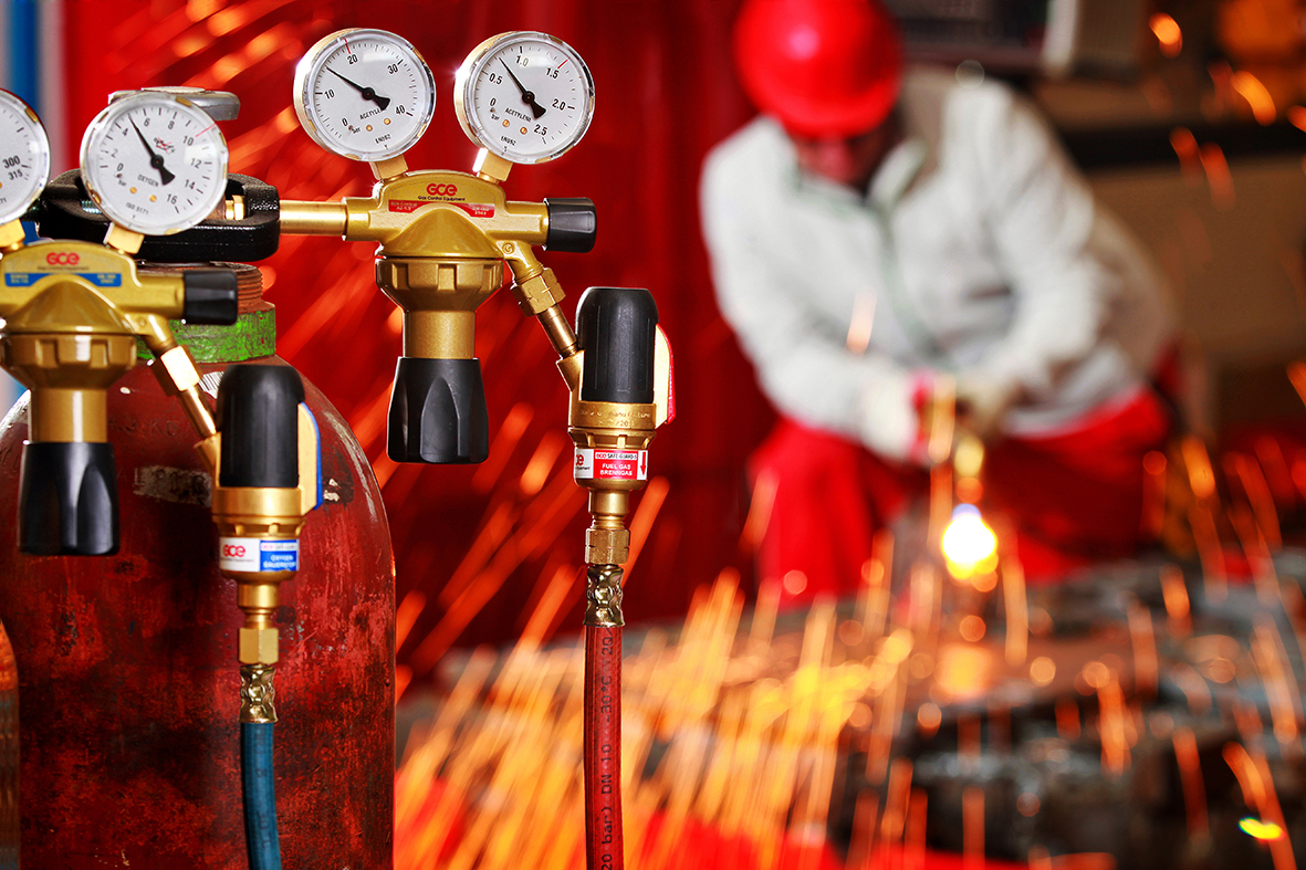 Проверка газосварочного оборудования. GCE Druva редуктор. Витрина газосварки GSE krass. GCE gs20. GCE-3500.